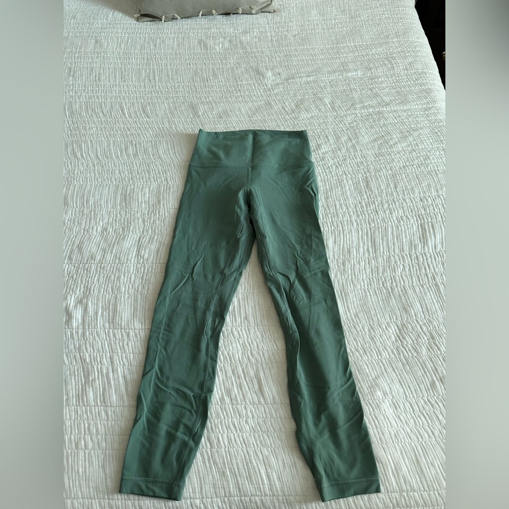 Lululemon women’s align 7/8 leggings